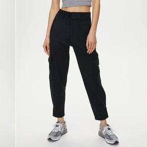 ARITZIA BLACK CARGO PANTS